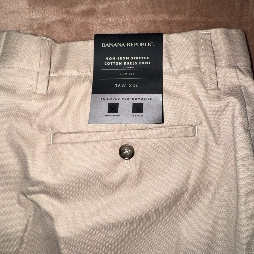 Banana Republic Men's Non-Iron Stretch Cotton Dress Pant